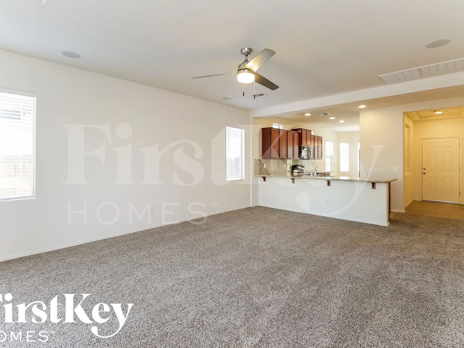 3 bed, 2.0 bath, 1503 sqft, $1,890 — Photo 3