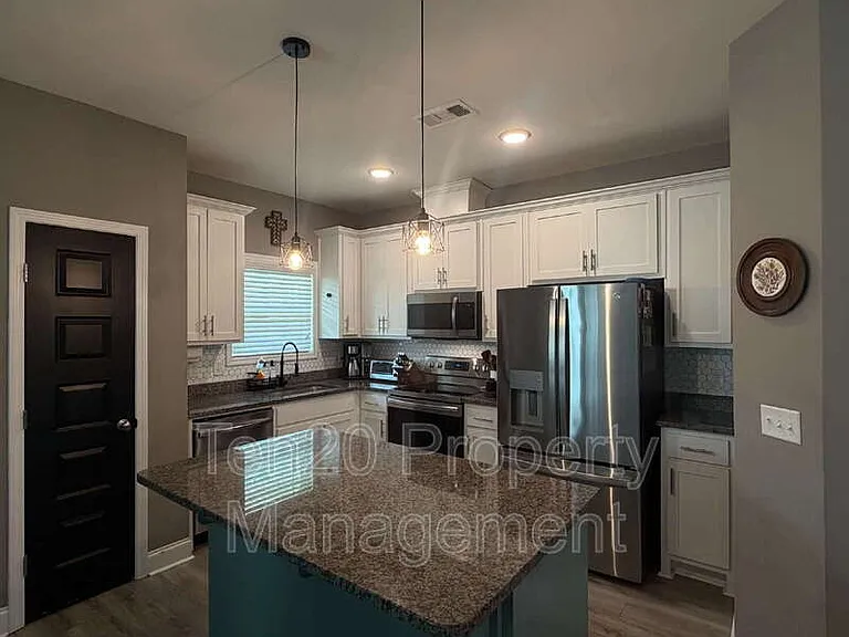 18 Vineyard Dr — Photo 4