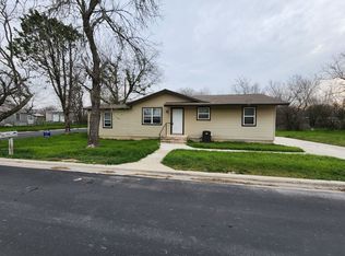 501 McNeil St, Burnet, TX 78611