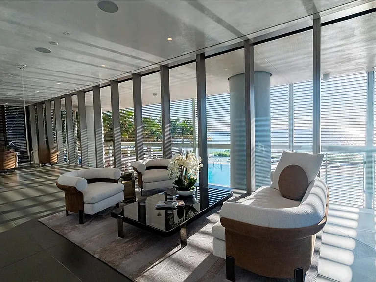 2000 Ocean Dr #5A — Photo 20