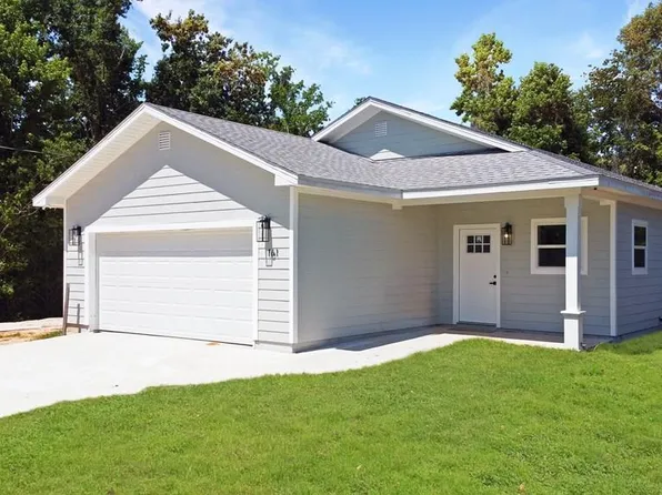 161 S Parker St, Wewahitchka, FL 32465