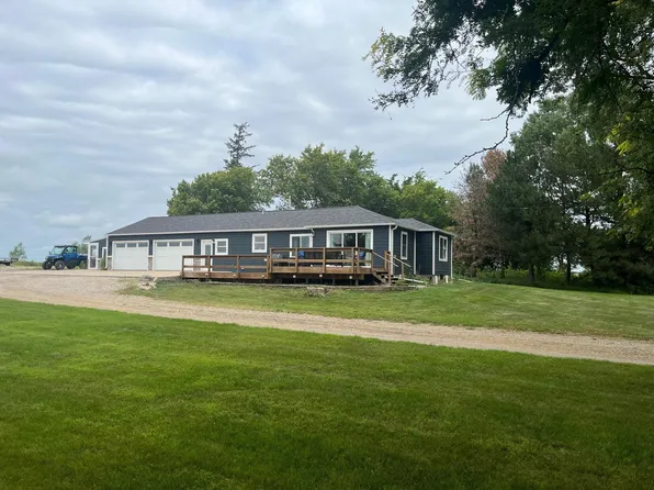 1823 140th Ave, Lake Park, IA 51347
