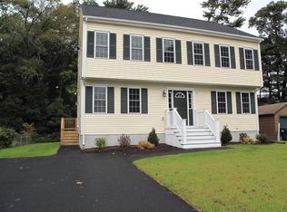 9 Spring St, Holbrook, MA 02343