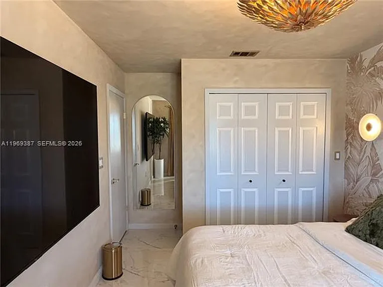 14617 SW 167th Ter — Photo 6