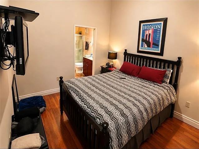 920 Poeyfarre St #314 — Photo 7