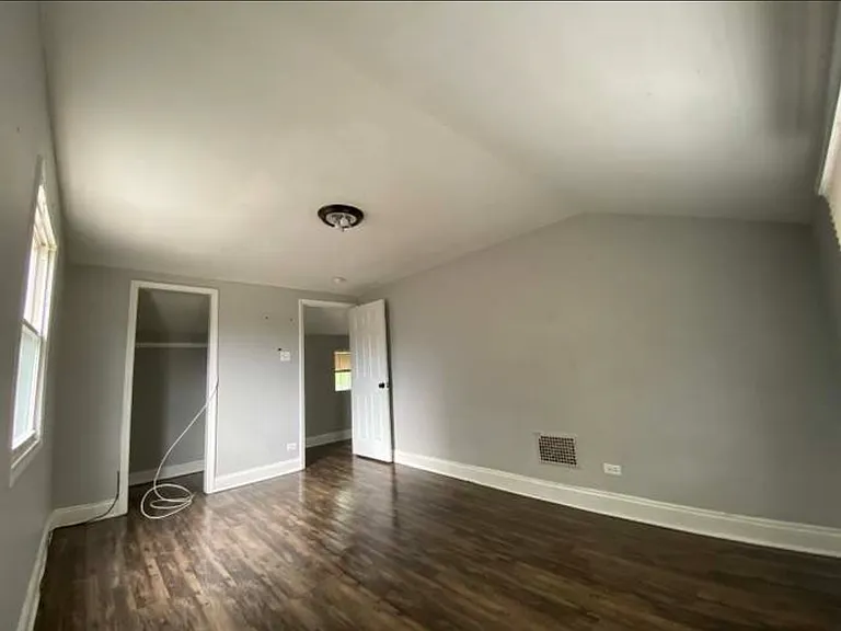 9842 S Calhoun Ave — Photo 10