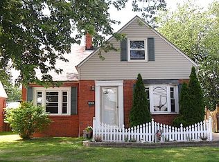 29717 Lake Shore Blvd, Willowick, OH 44095