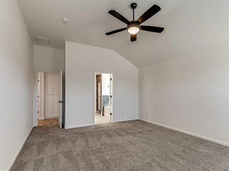 18025 Sunny Stone Ct — Photo 15