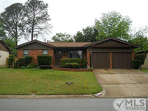 1st image of 1141 Norwood Dr