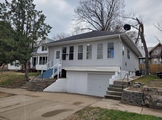 1518 W 6th St, Sioux City, IA 51103