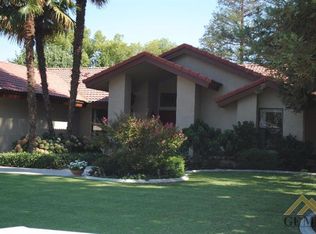 9909 Valley Forest Ct, Bakersfield, CA 93311