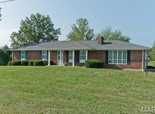 2711 Granville Dr, Wentzville, MO 63385