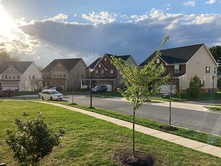 13400 Redspire Dr — Photo 44
