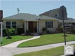 2nd image of 10700 Cassina Ave