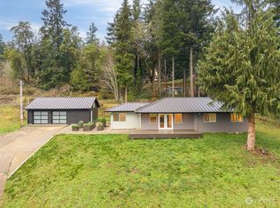 18505 Mounts Rd SW, Dupont, WA 98327