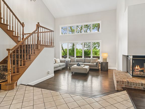4th image of 21680 Cambridge Dr