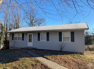 7500 S Hillside Dr, Columbia, MO 65203