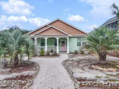 301 NE 51st Street, Oak Island, NC, 28465