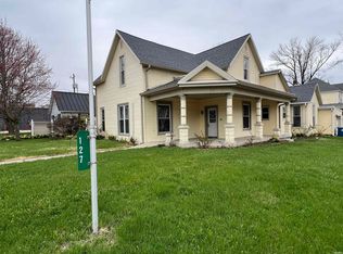 127 E Washington St, Fairmount, IN 46928