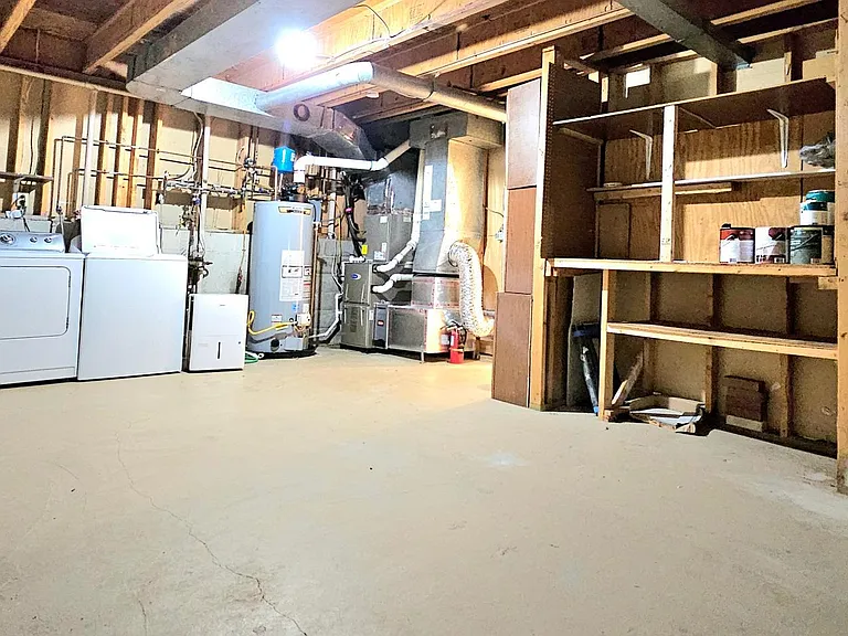 8729 Sheridan Farms Ct — Photo 45