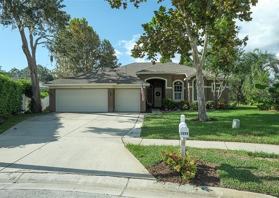 1st image of 1698 Water Oak Dr