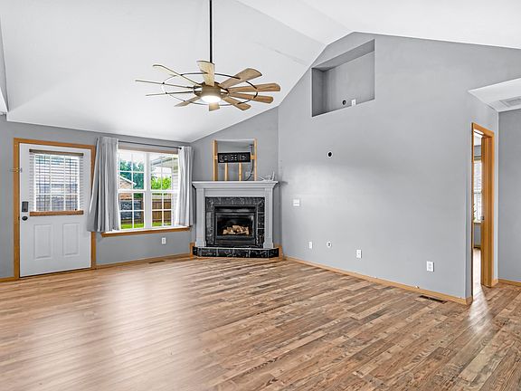 436 N Murphy-5