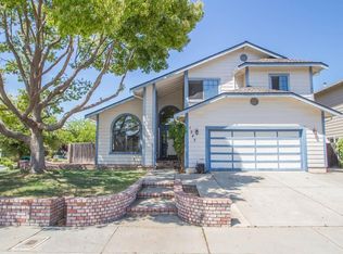 1247 Sycamore Ct, Gilroy, CA 95020