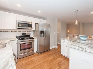 1 A St, Wrentham, MA 02093