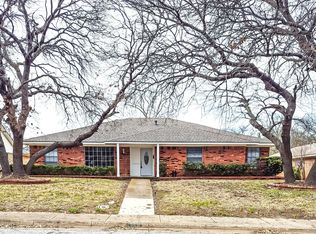 711 Granada Dr, Duncanville, TX 75116