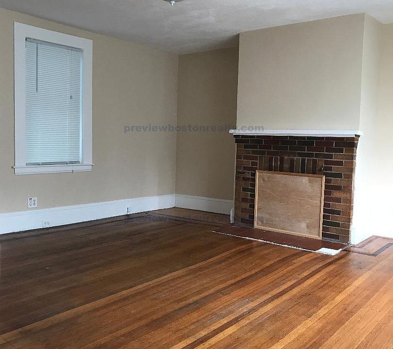 2nd image of 2 Oakland St #T1