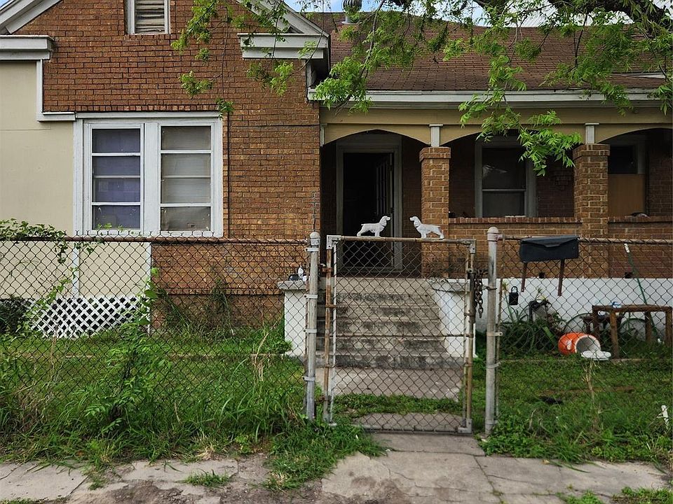 1st image of 1717 Maury St