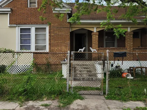 1717 Maury St, Houston, TX 77026