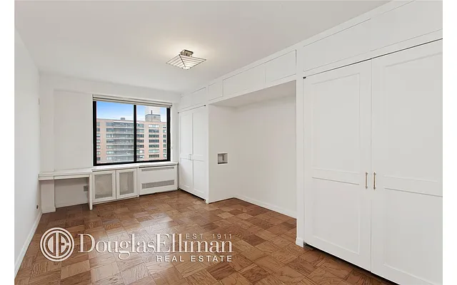 Sold by Douglas Elliman | media 12
