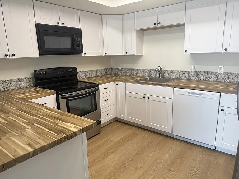 3600 Washita Dr #102 — Photo 5