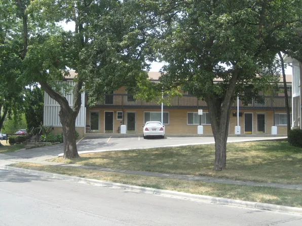 College Avenue Apartments, Inc., 1115 College Ave APT 4, Wheaton, IL 60187