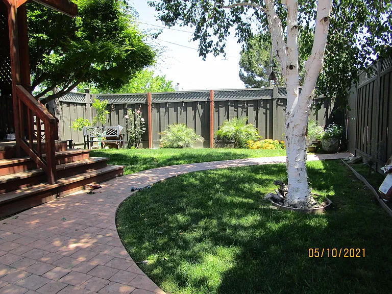 802 Nevada Ave — Photo 10