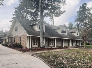 5325 Chambord Dr, Greenwell Springs, LA 70739