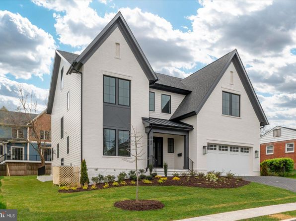 6200 31st St N, Arlington, VA 22207