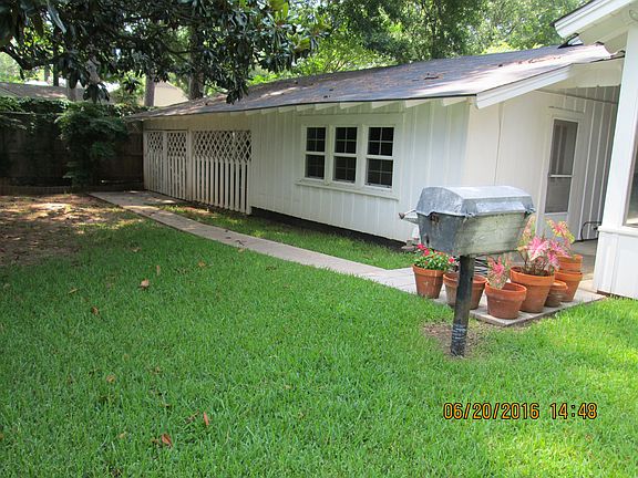 4th image of 747 Thora Blvd