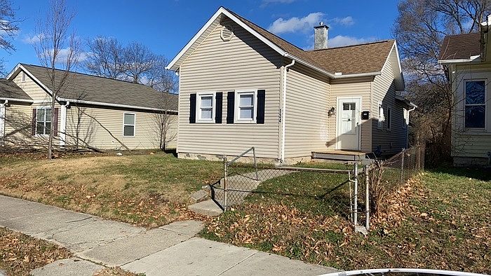 1st image of 134 S Garfield St