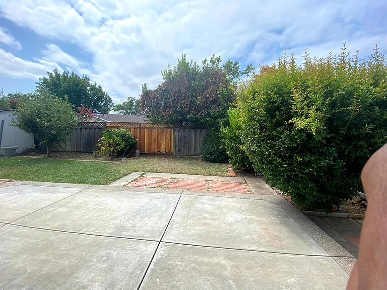 34833 Warwick Ct — Photo 34