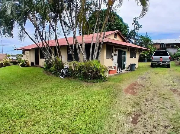 18 Kauiki St, Hana, HI 96713