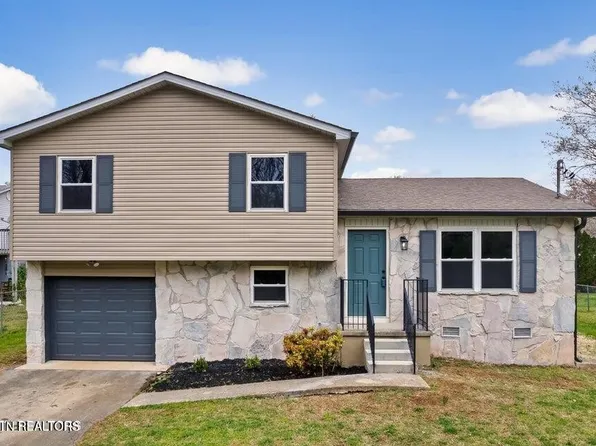 3907 Vienna Dr, Knoxville, TN 37912