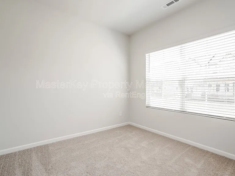 112 Silver Fir Ln — Photo 18