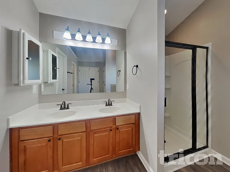 5323 Chandler Oaks Ln — Photo 8