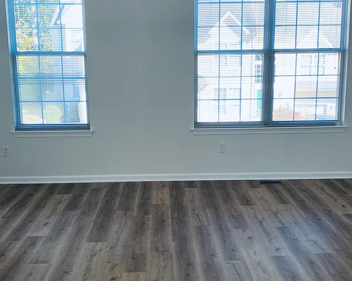 206 Thomas Ln S — Photo 35