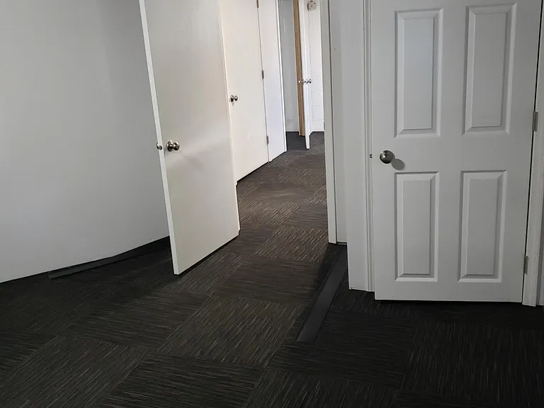 102 Sprague Rd — Photo 10