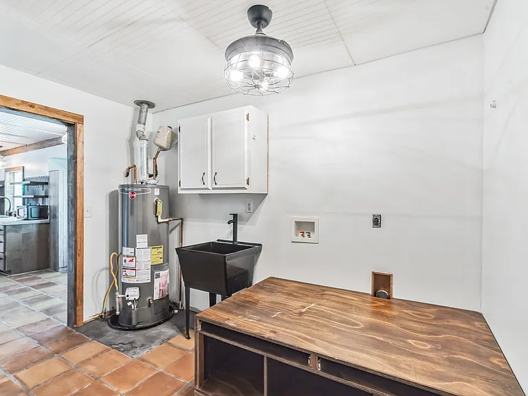 4819 Bexley Dr — Photo 17