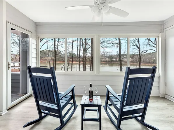 701 Northlake Dr, Anderson, SC 29625