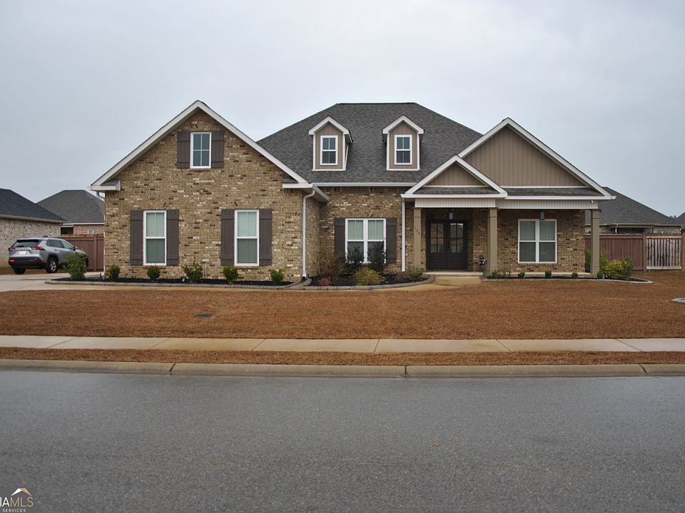 1st image of 124 Blue Mist Ln